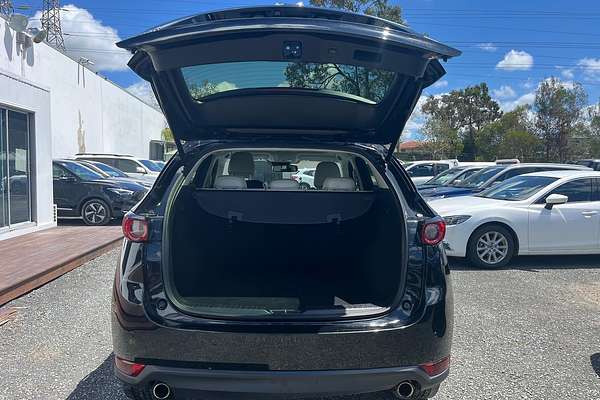 2017 Mazda CX-5 Akera KF Series