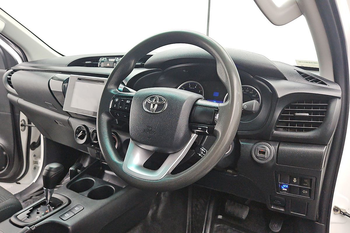 2019 Toyota Hilux SR GUN126R 4X4