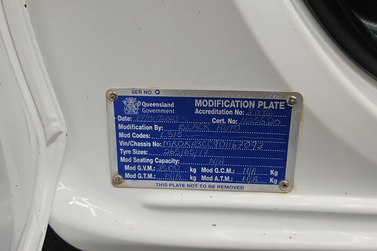 2019 Toyota Hilux SR GUN126R 4X4