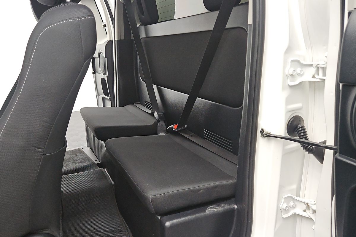 2019 Toyota Hilux SR GUN126R 4X4