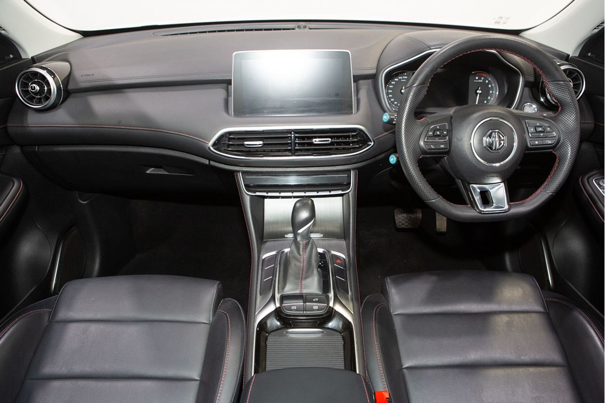 2024 MG HS Vibe SAS23