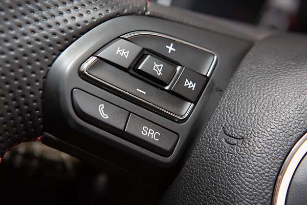 2024 MG HS Vibe SAS23