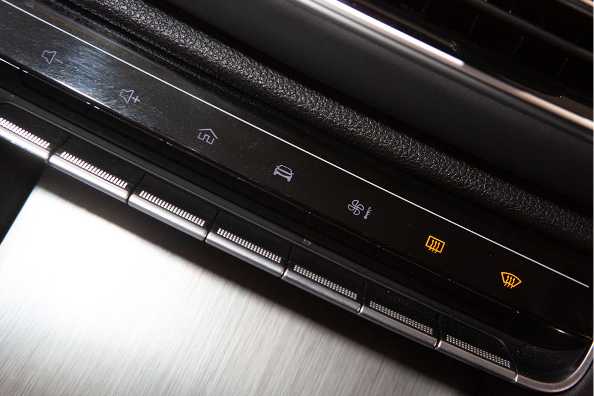 2024 MG HS Vibe SAS23