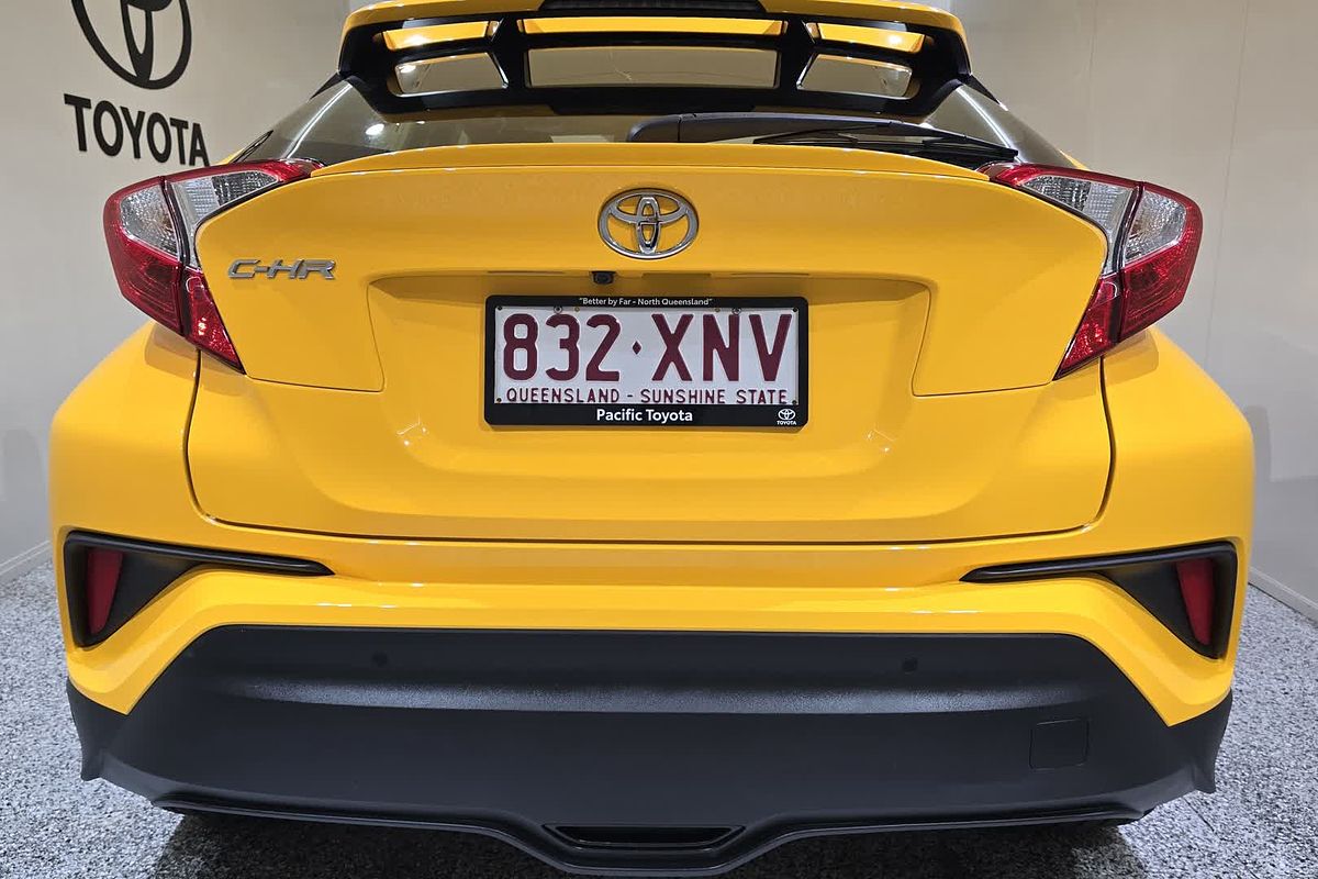 2017 Toyota C-HR NGX10R