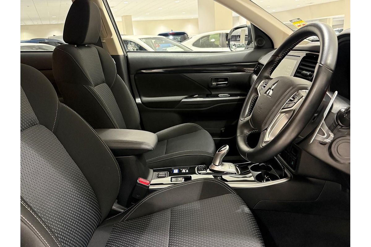 2020 Mitsubishi Outlander OUTLANDER PHEV ES ZL MY20