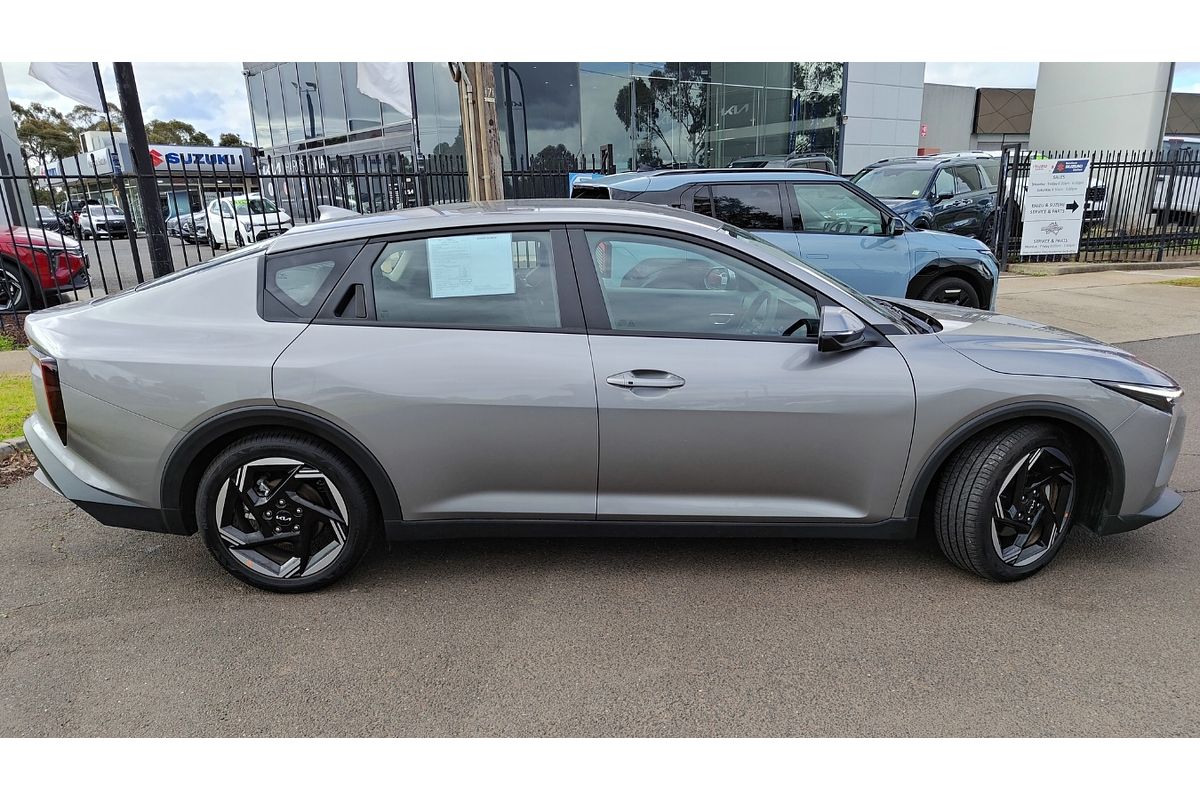 2025 Kia K4 Sport CL4m