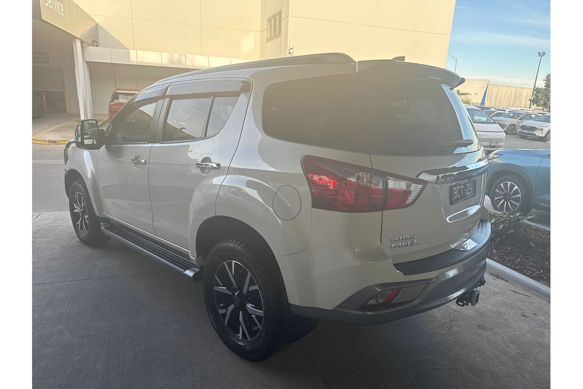 2019 Isuzu MU-X LS-T