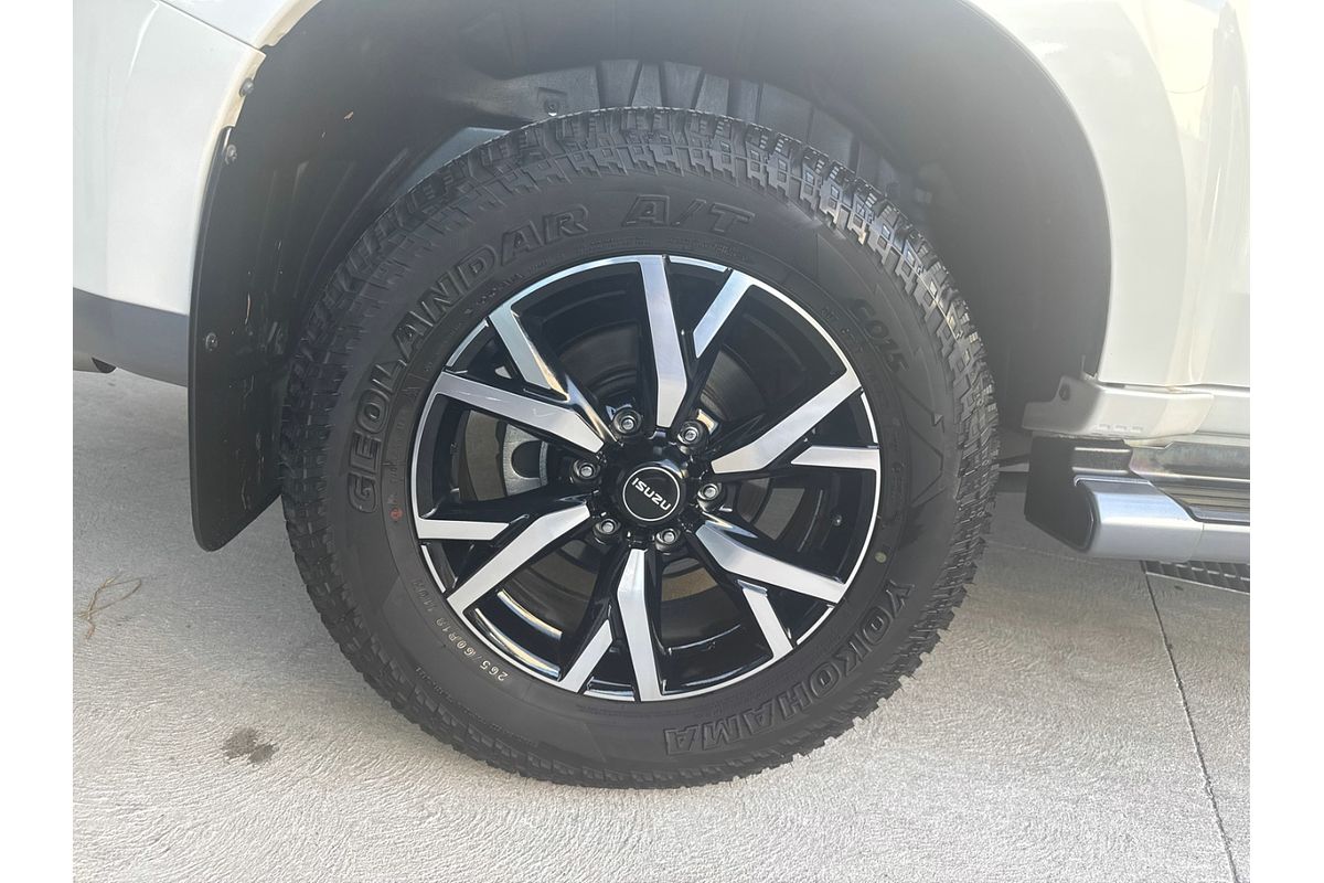 2019 Isuzu MU-X LS-T