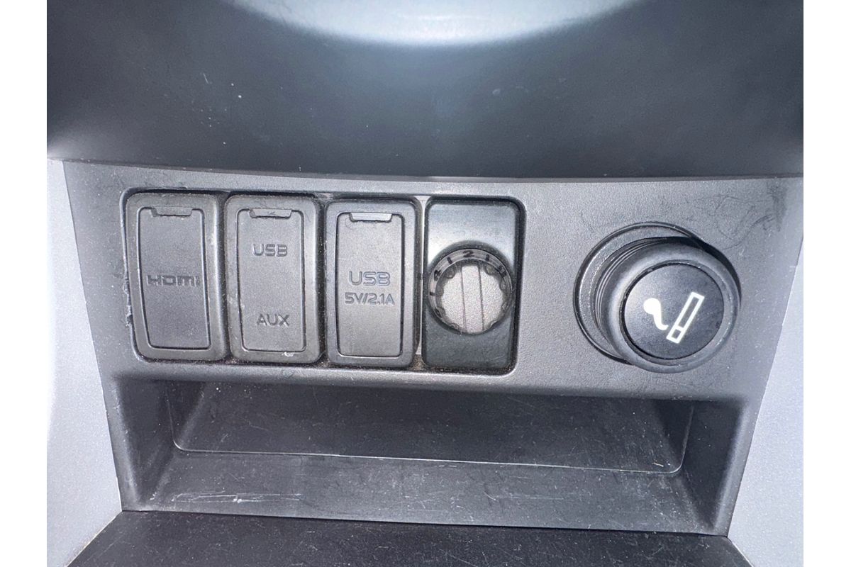 2019 Isuzu MU-X LS-T