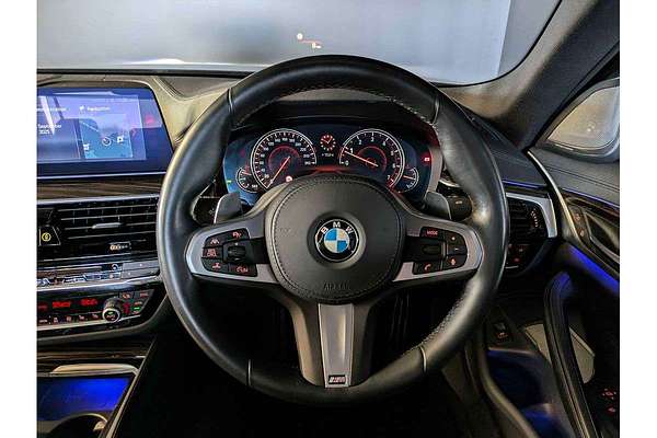 2017 BMW 5 Series 540i M Sport G30