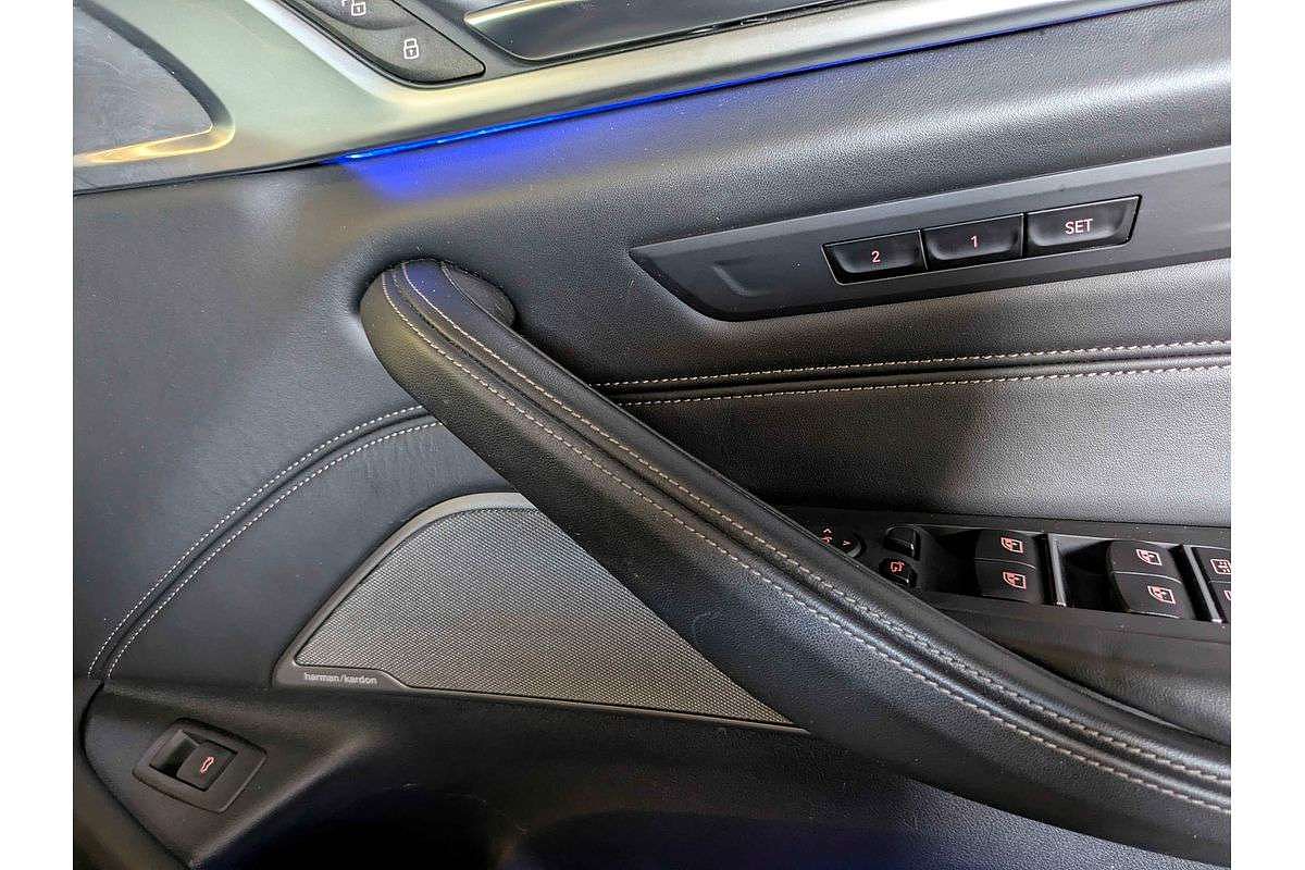 2017 BMW 5 Series 540i M Sport G30