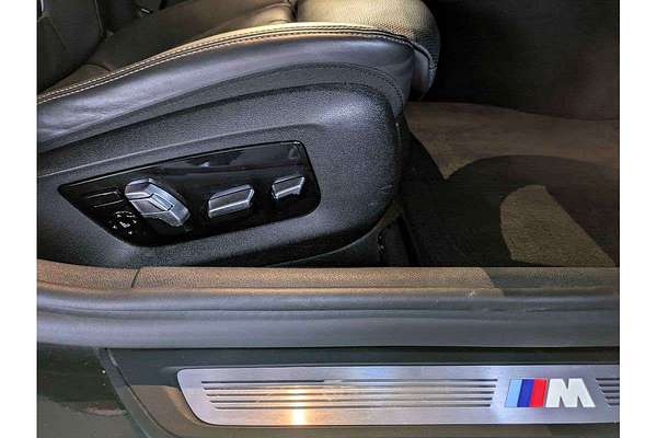 2017 BMW 5 Series 540i M Sport G30