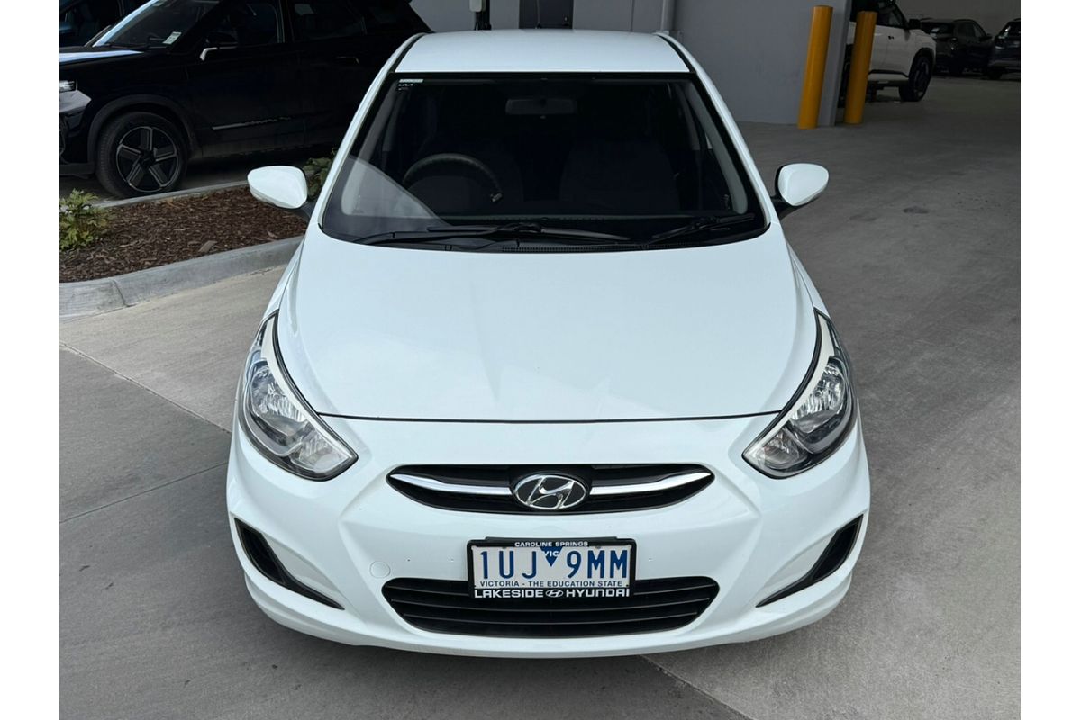 2014 Hyundai Accent Active RB2