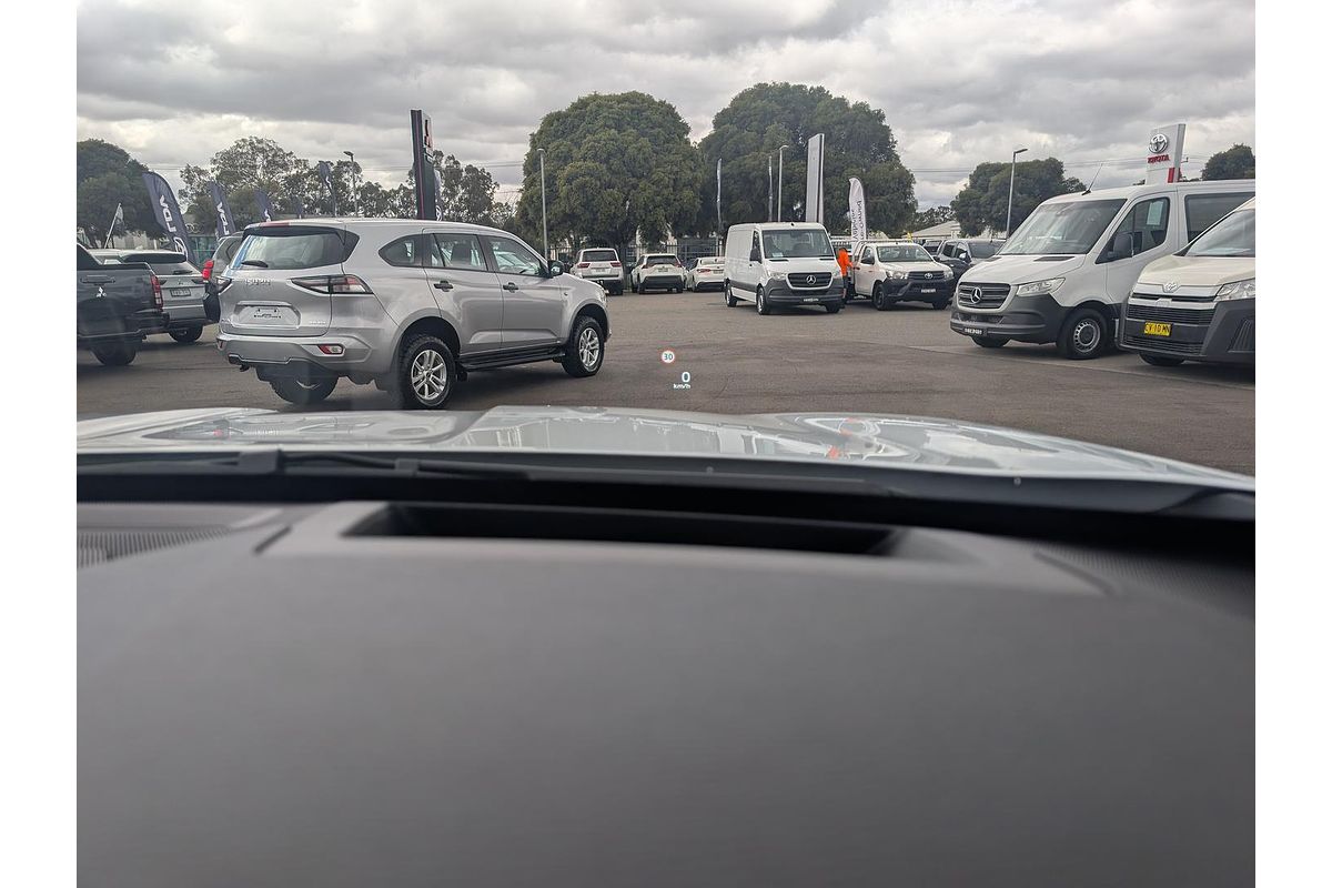 2025 Mitsubishi Outlander Exceed Tourer ZM