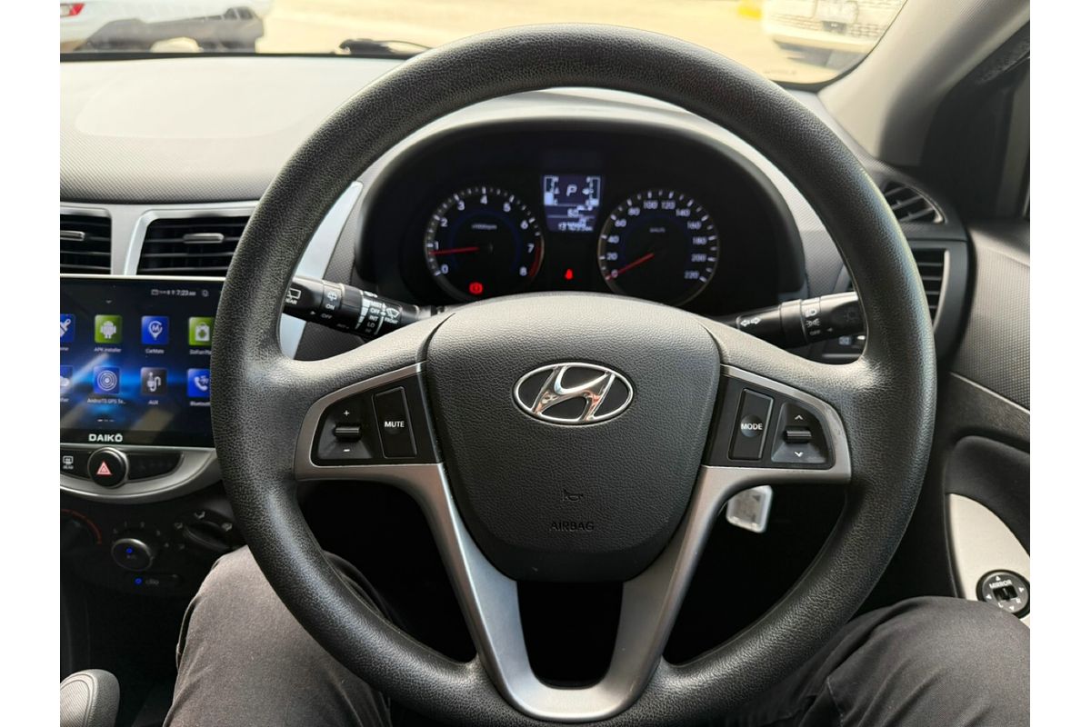 2014 Hyundai Accent Active RB2