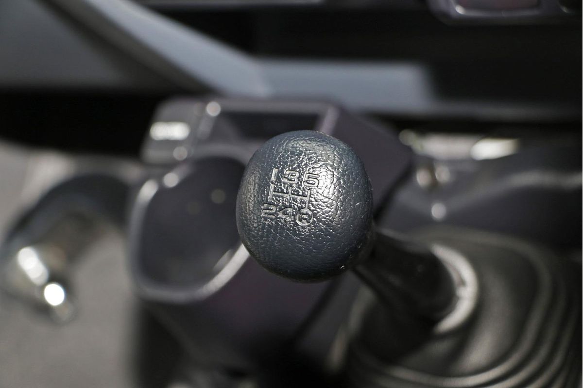 2019 Toyota Landcruiser GXL VDJ76R