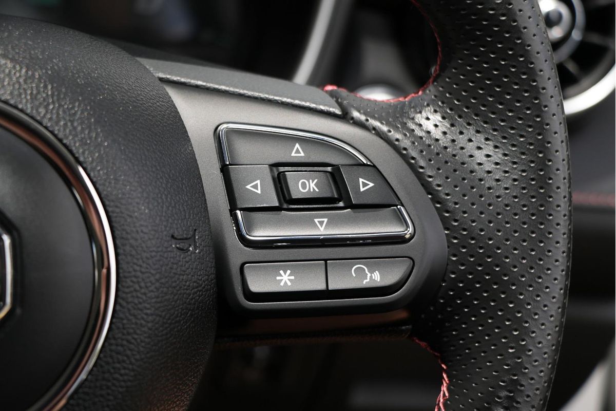 2021 MG HS Plus EV Excite SAS23