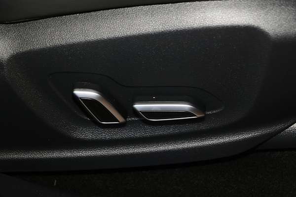 2022 MG HS Plus EV Excite SAS23