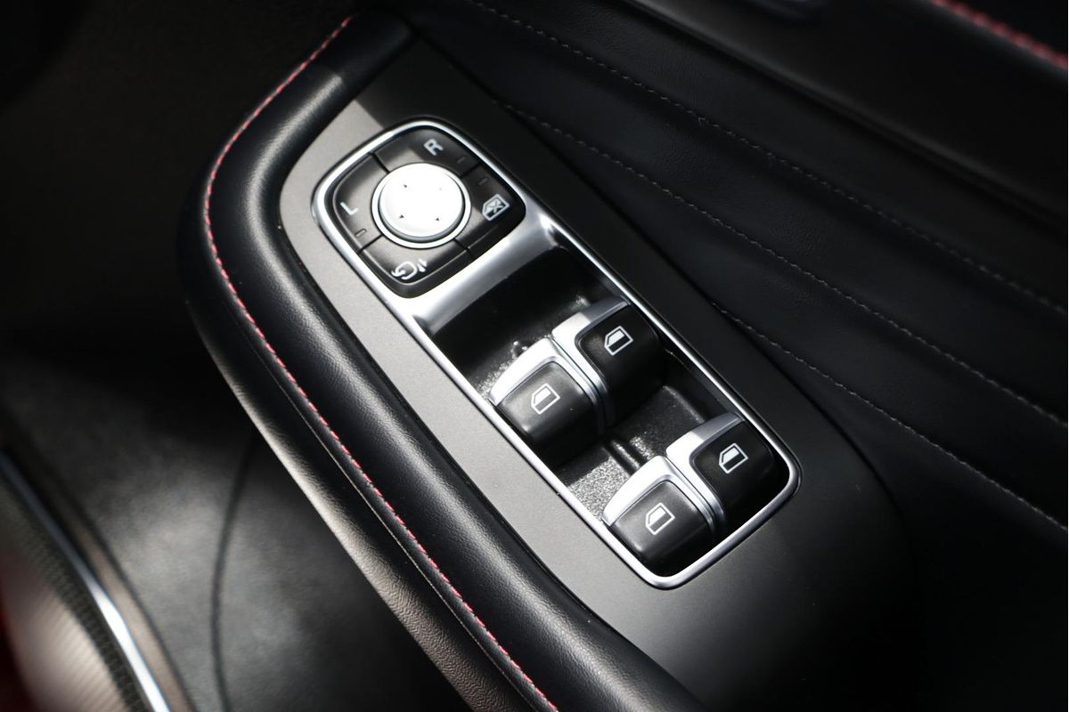 2024 MG HS Plus EV Essence SAS23