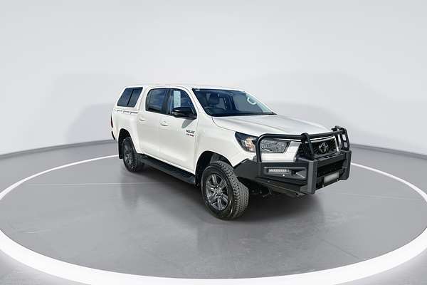 2024 Toyota Hilux SR GUN126R
