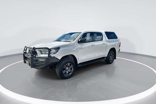 2024 Toyota Hilux SR GUN126R