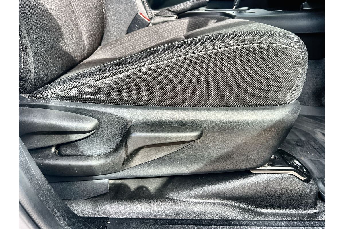 2024 Toyota Hilux SR GUN126R