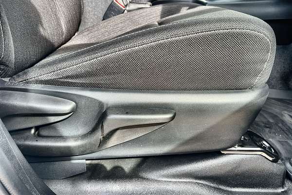 2024 Toyota Hilux SR GUN126R