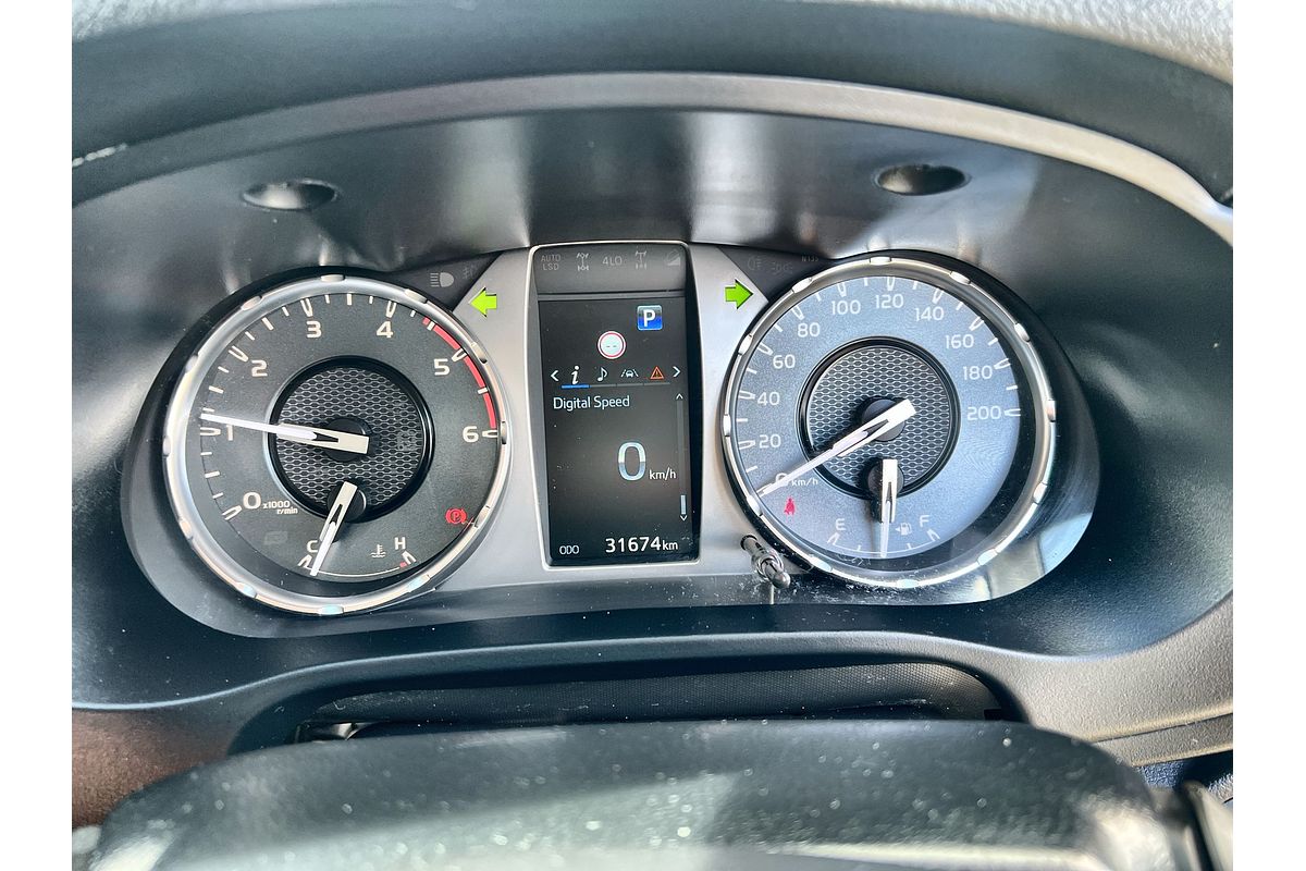 2024 Toyota Hilux SR GUN126R