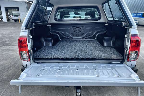 2024 Toyota Hilux SR GUN126R