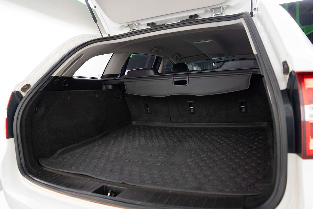 2016 Holden Commodore SV6 Black VF Series II