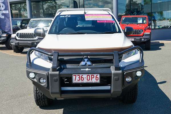 2021 Mitsubishi Triton GLX MR 4X4