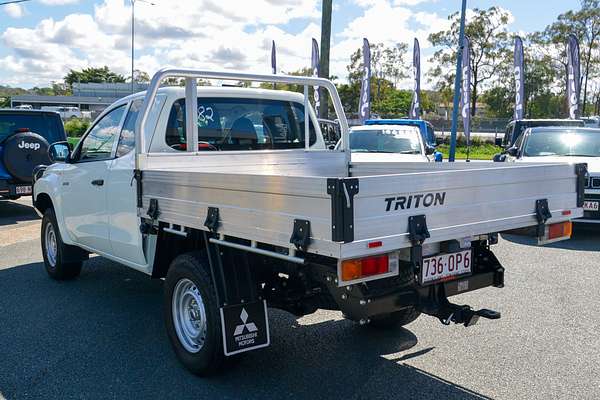 2021 Mitsubishi Triton GLX MR 4X4