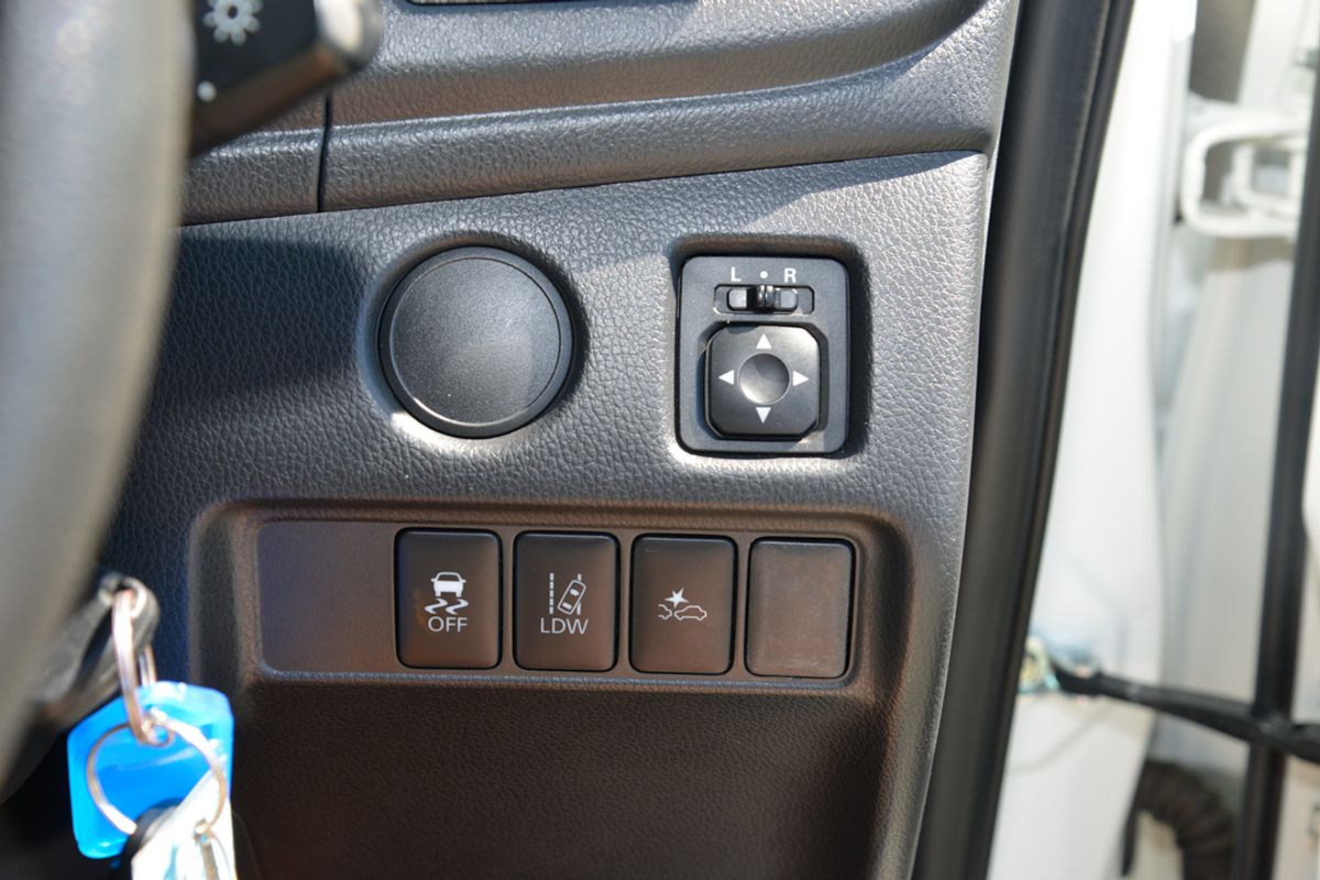 2021 Mitsubishi Triton GLX MR 4X4