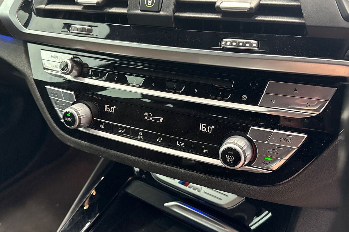 2019 BMW X3 M40i G01