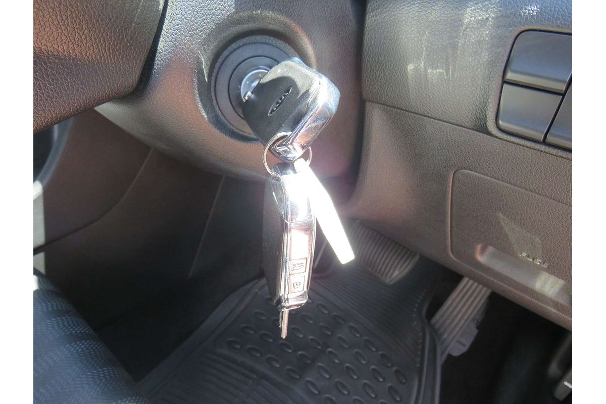 2020 Kia Sportage S QL