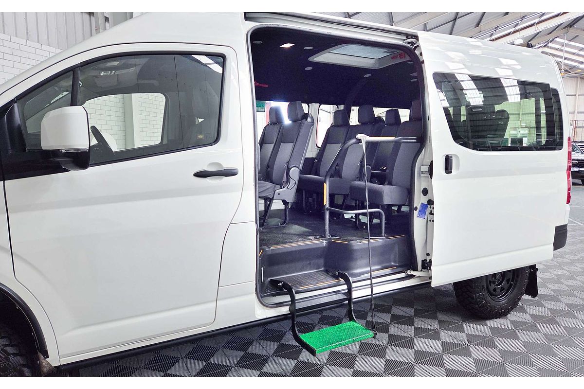 2021 Toyota Hiace Commuter GDH322R ELWB High Roof