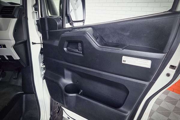 2021 Toyota Hiace Commuter GDH322R ELWB High Roof