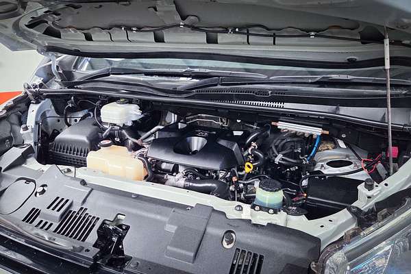 2021 Toyota Hiace Commuter GDH322R ELWB High Roof