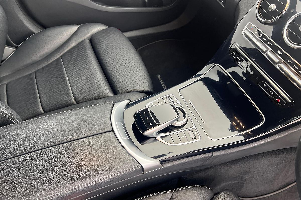 2019 Mercedes-Benz 200  W205 MY20