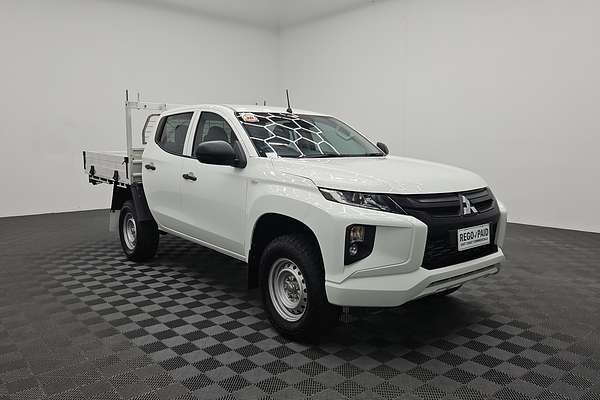 2022 Mitsubishi Triton GLX MR 4X4