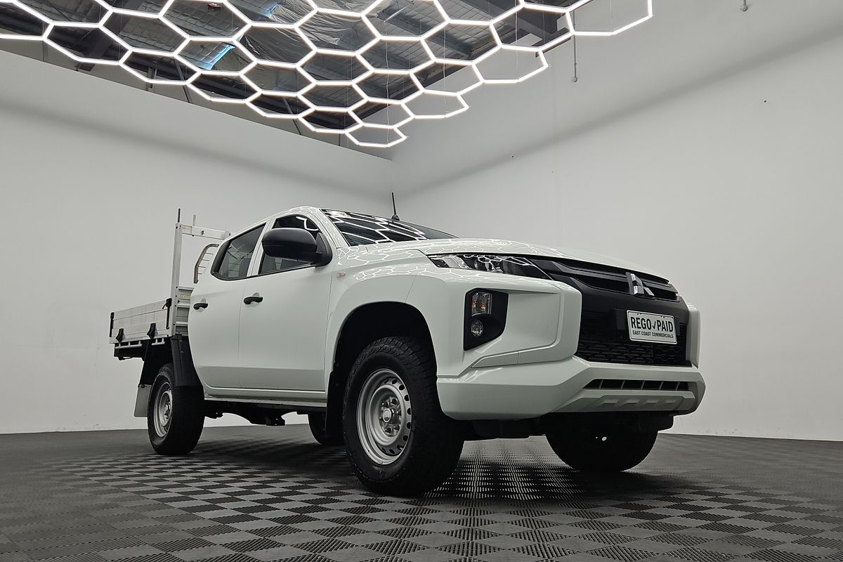 2022 Mitsubishi Triton GLX MR 4X4