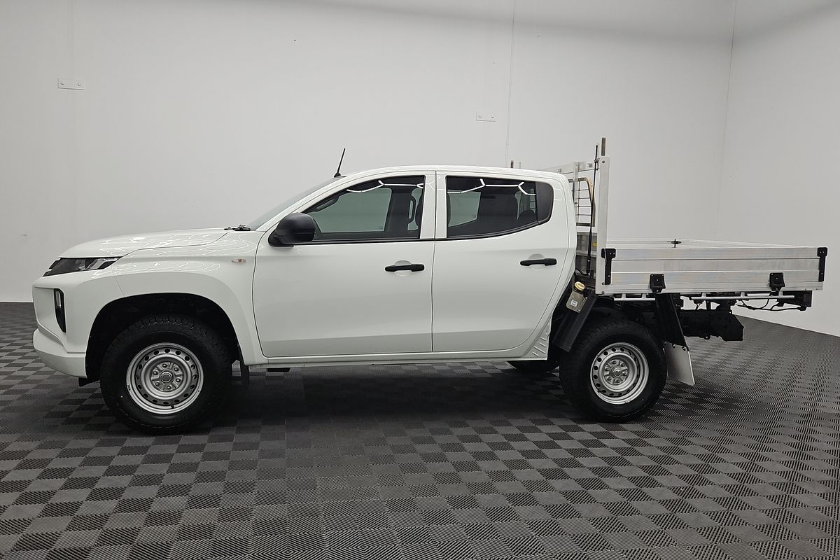 2022 Mitsubishi Triton GLX MR 4X4