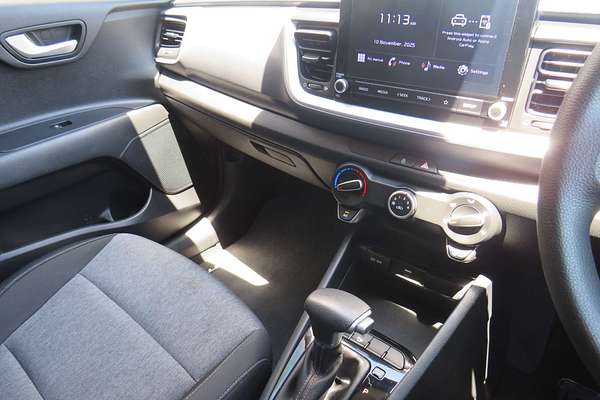 2022 Kia Stonic S YB