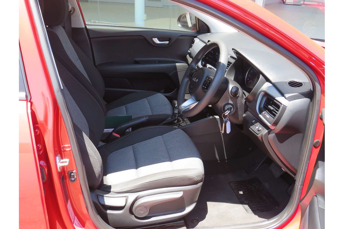 2022 Kia Stonic S YB