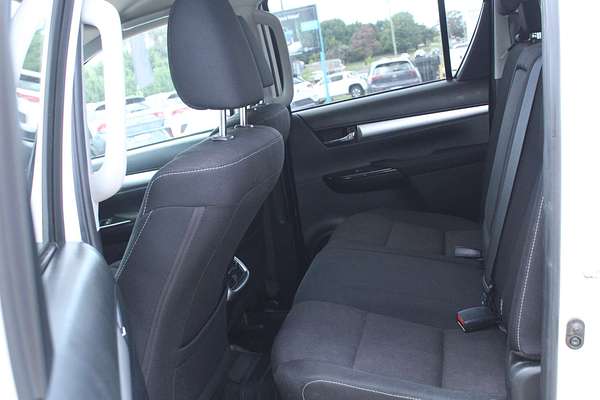 2023 Toyota Hilux SR5 GUN126R 4X4