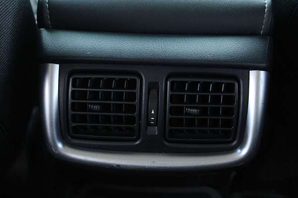 2023 Toyota Hilux SR5 GUN126R 4X4