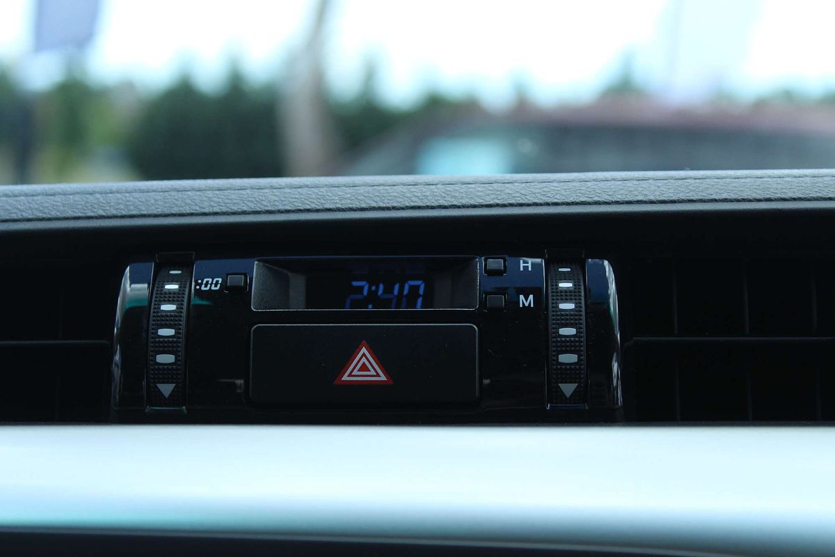 2023 Toyota Hilux SR5 GUN126R 4X4