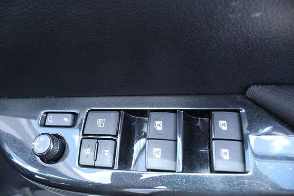 2023 Toyota Hilux SR5 GUN126R 4X4