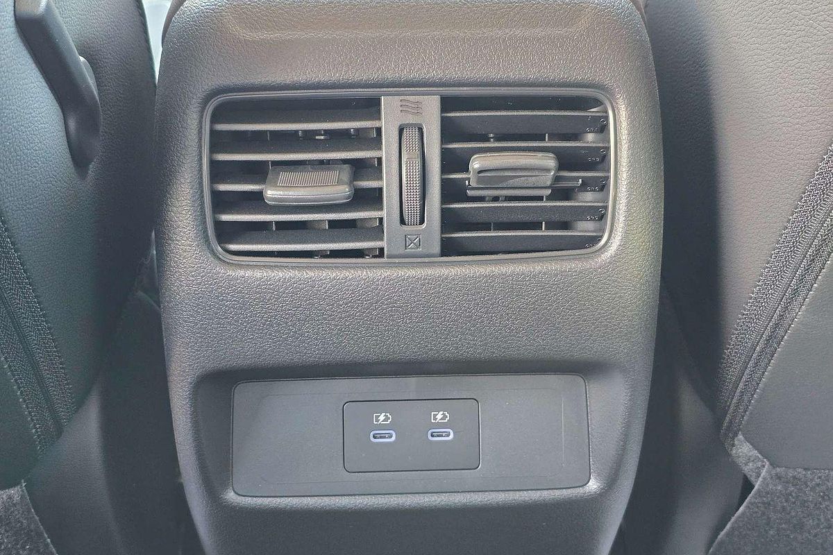 2024 Nissan QASHQAI Ti J12