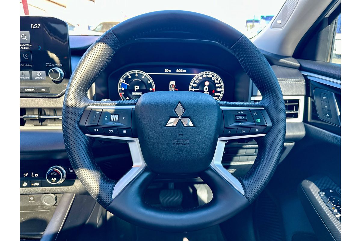 2023 Mitsubishi Outlander Exceed ZM